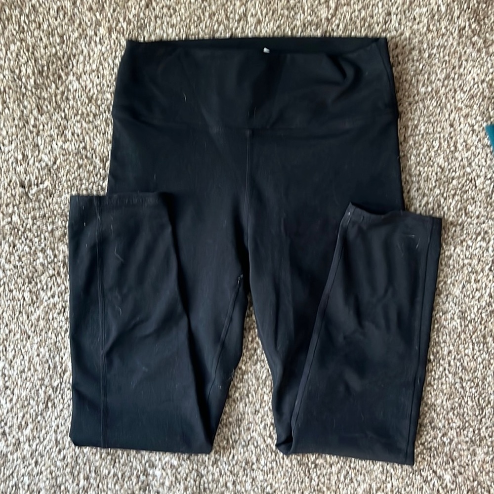 Fabletics capri leggings